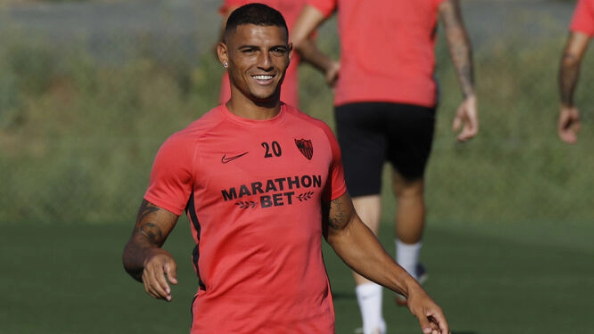 El Sevilla está pendiente del futuro de Diego Carlos / Diariodesevilla.es