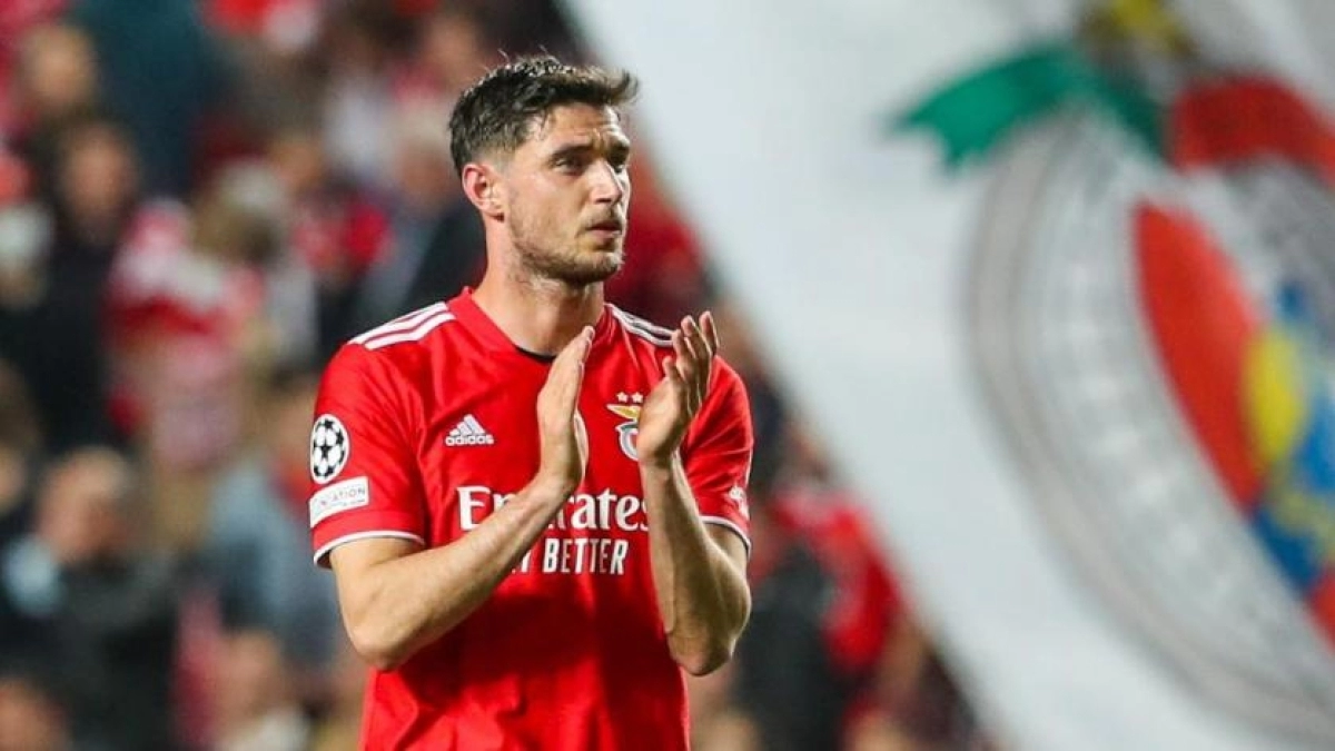 El Sevilla pide precio al Benfica por Yaremchuk / 20minutos.es