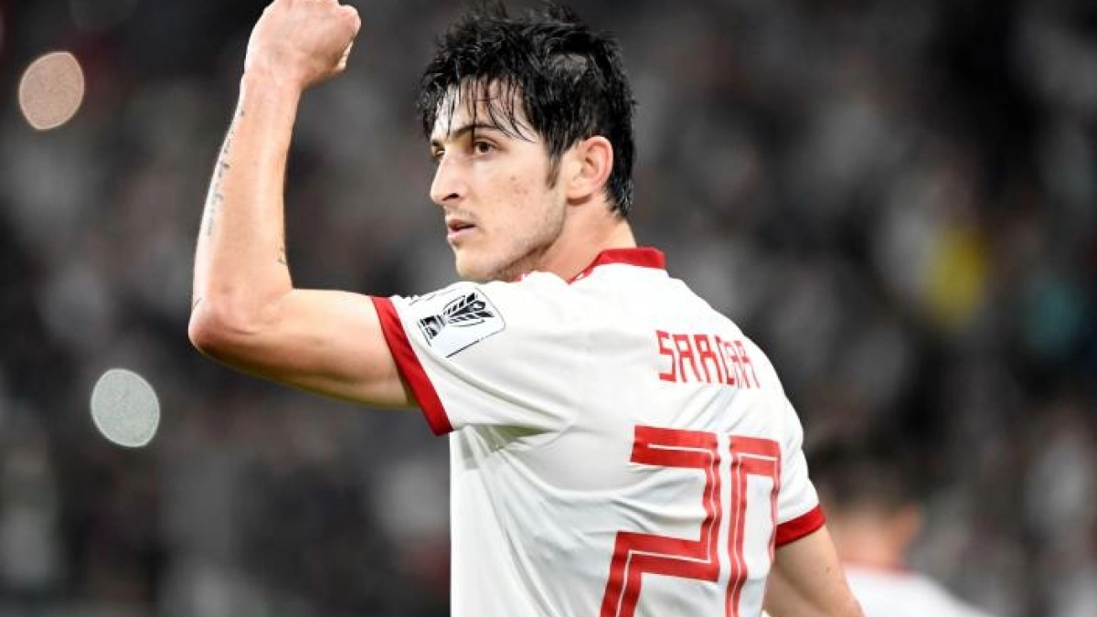 El Olympique de Lyon se lanza por Sardar Azmoun