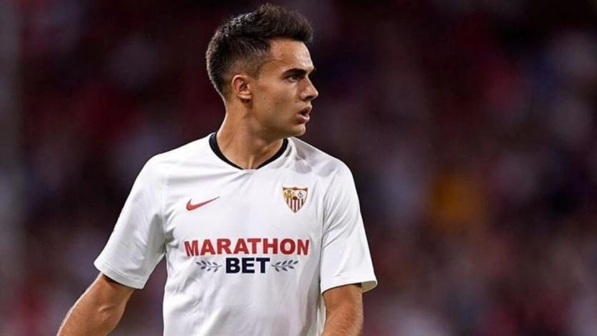 Fichajes Sevilla: Operación Augustinsson-Reguilón - Foto: Football-Espana.net