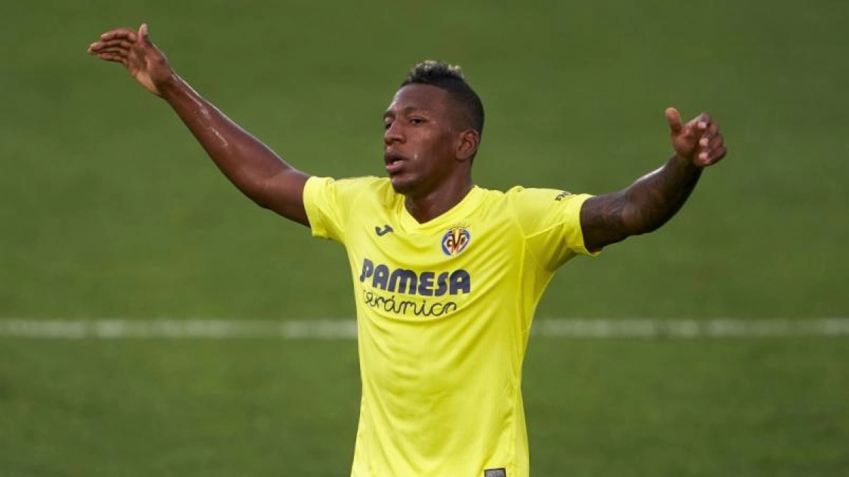 Pervis Estupiñán podría abandonar el 'submarino amarillo' este verano. Foto: Getty