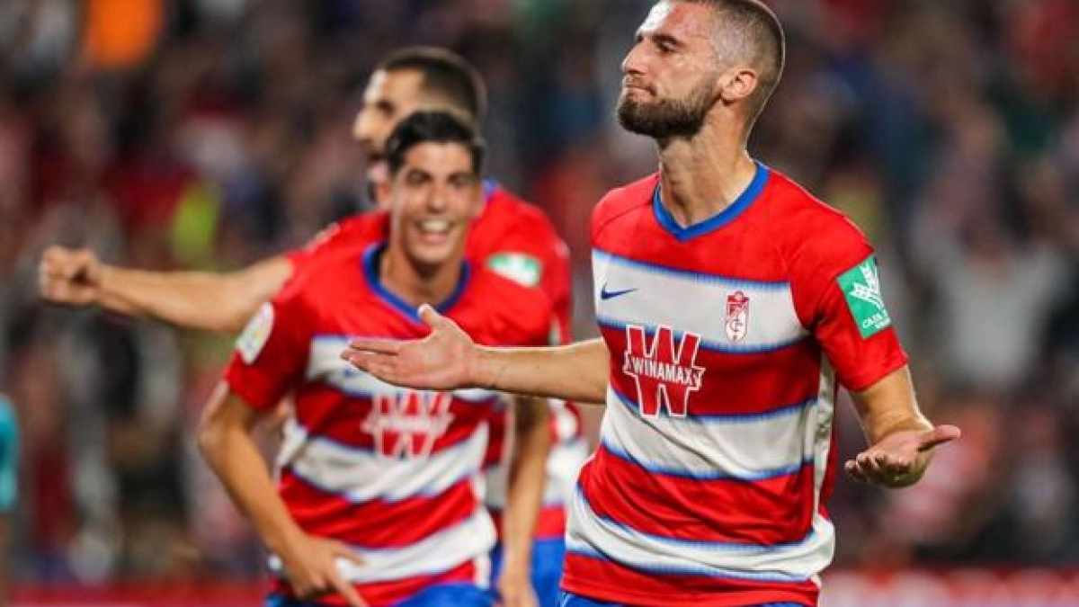 Domingos Duarte podría salir del Granada este verano. Foto: Getty