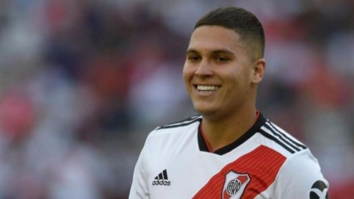 Un club brasileño se entromete entre River Plate y Juanfer Quintero "Foto: TNT Sports"