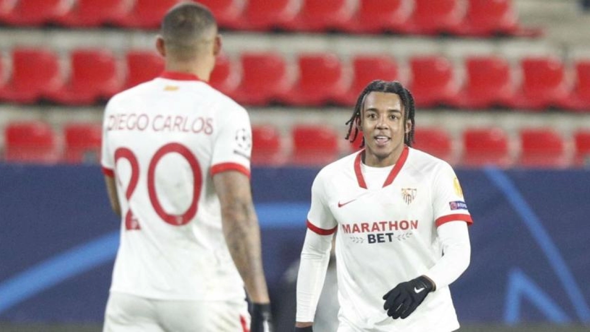 Continúa la polémica con Koundé - Foto: Sport