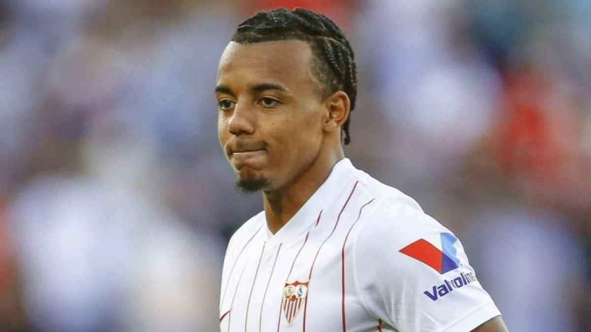 El intercambio que propone el Barça al Sevilla para rebajar el precio de Koundé