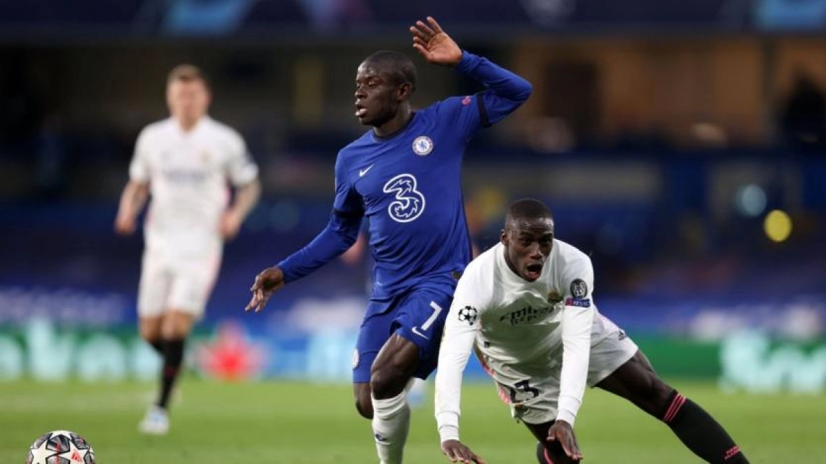 El Chelsea quiere blindar a N'Golo Kanté