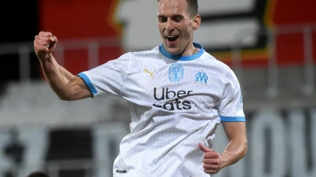 La Juve vuelve a pensar en Milik / Besoccer.com