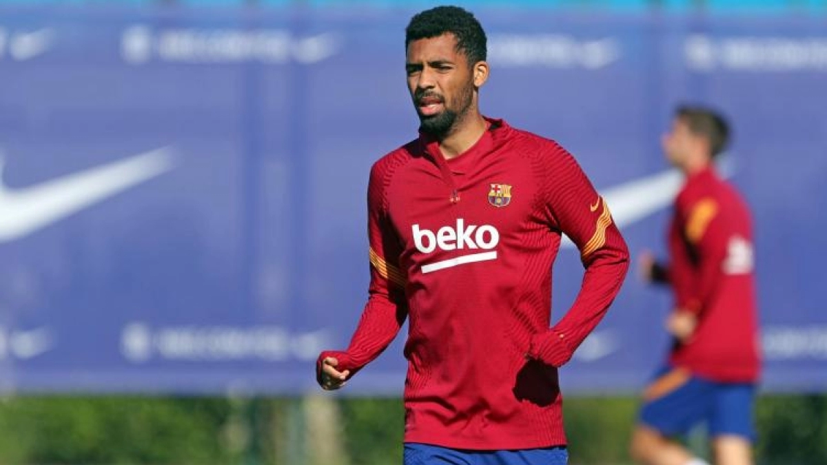La rajada de Matheus Fernandes a Koeman / FCBarcelona.es
