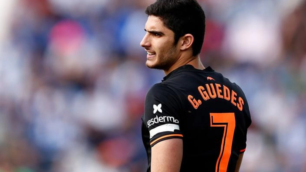 Llega una oferta de 25 millones por Gonçalo Guedes al Valencia / PSGtalk.fr