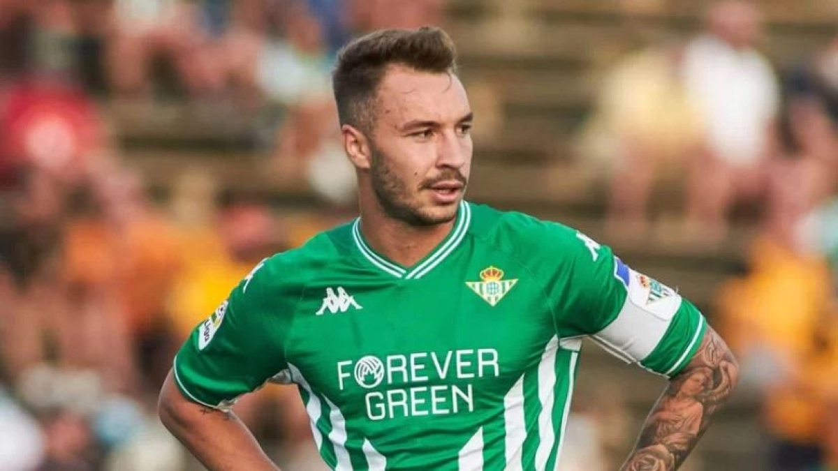 Loren Morón cerró su salida del Real Betis "Foto: La Voz de Galicia"