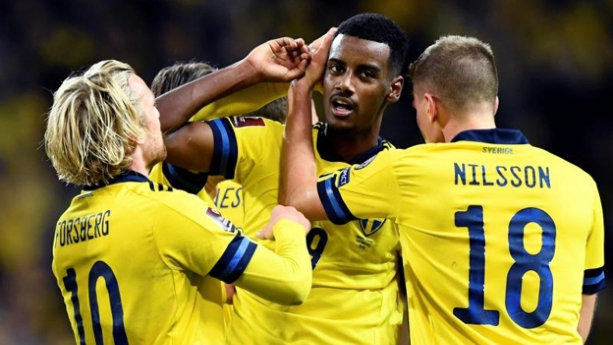 Alexander Isak podría acabar en la Premier League. Foto: Getty