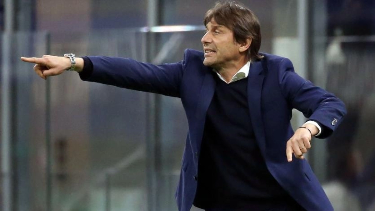 Los 4 jugadores que quiere fichar Conte si lo contrata el  Manchester United