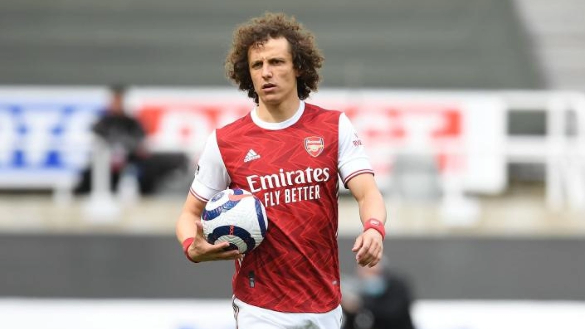 Los cuatro equipos que quieren a David Luiz en verano