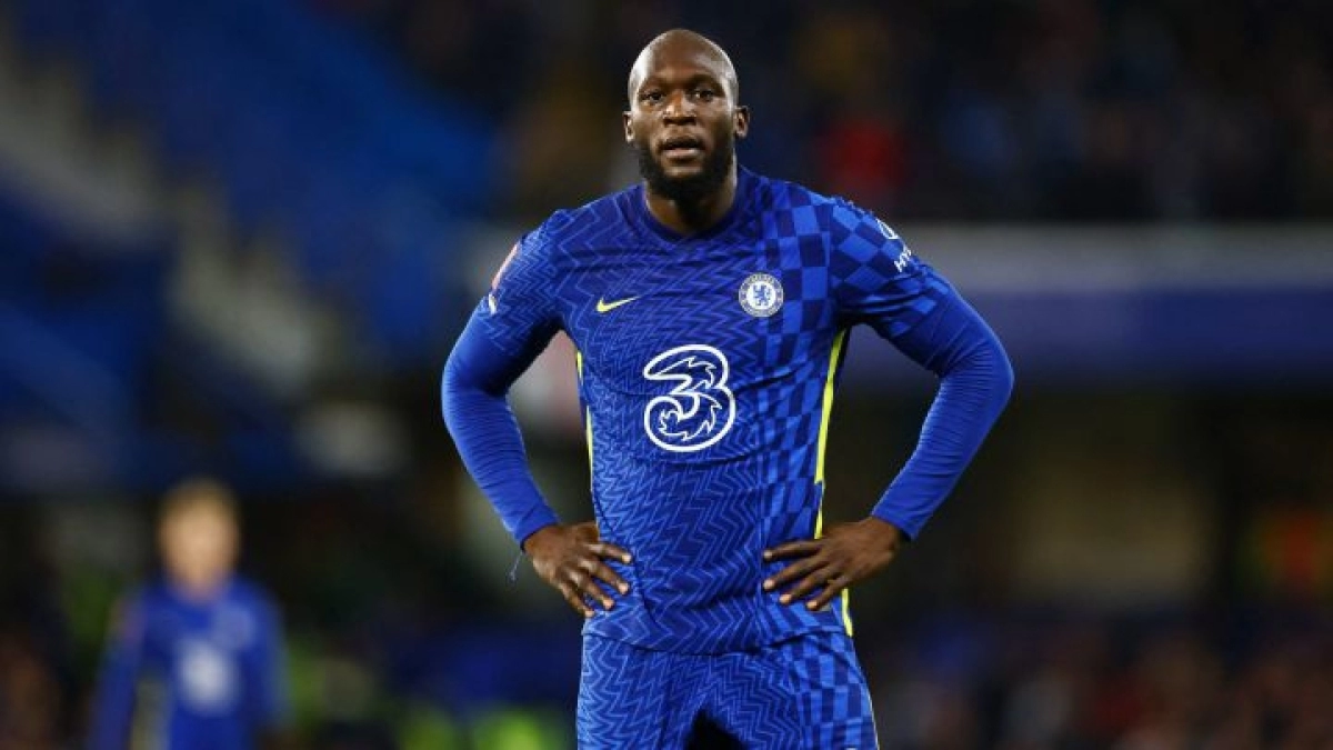 Lukaku busca un cambio de aires y podría cambiar Londres por París.