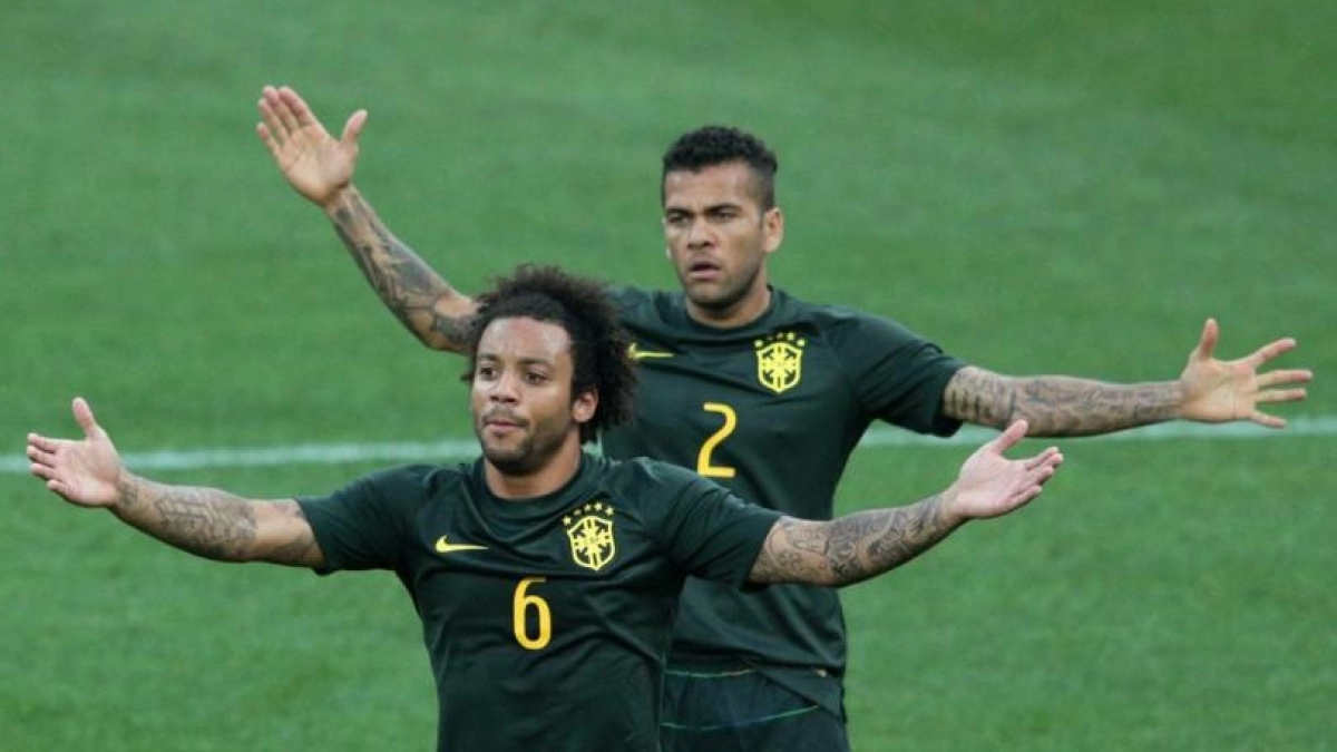 El equipo de LaLiga que quiere juntar a Dani Alves y Marcelo