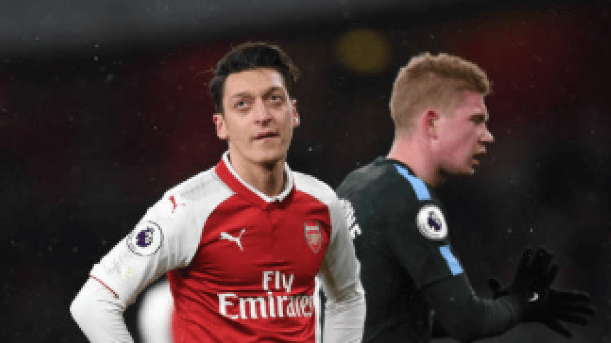 "El Arsenal rechazó la salida de Özil al fútbol catarí. Foto: Getty Images"