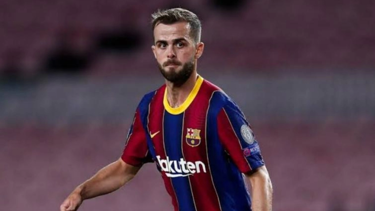 El Al Nassar le ha hecho una oferta a Miralem Pjanic