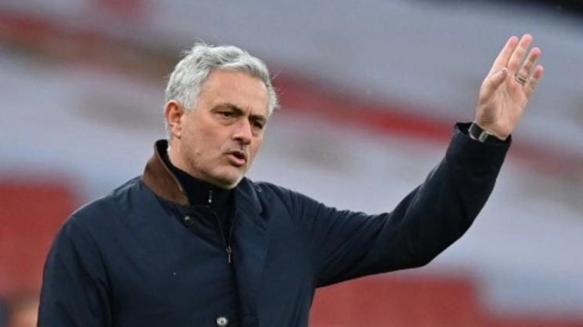 José Mourinho pide el fichaje de un jugador del Manchester City