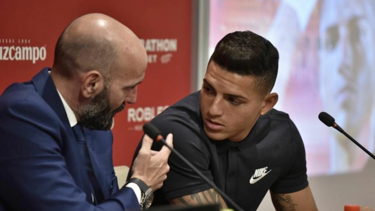 La nueva apuesta de Monchi si sale Diego Carlos. Foto: Diario de Sevilla