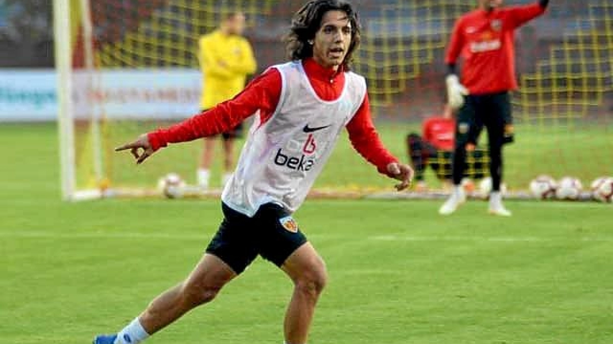 OFICIAL: Emre Demir ficha por el Barcelona / Estadiodeportivo