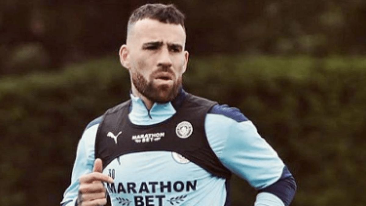 Otamendi eligió su destino: volverá a LaLiga "Foto: Daily Mail"