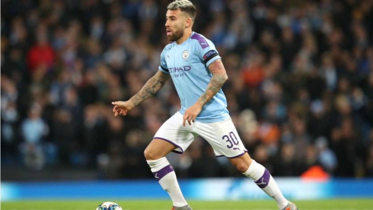 Otamendi se deja querer por River / Mancity.com