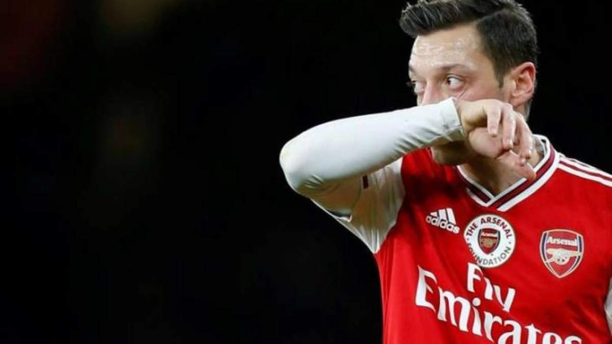 Özil cada vez más cerca de marcharse del Arsenal / Besoccer.com