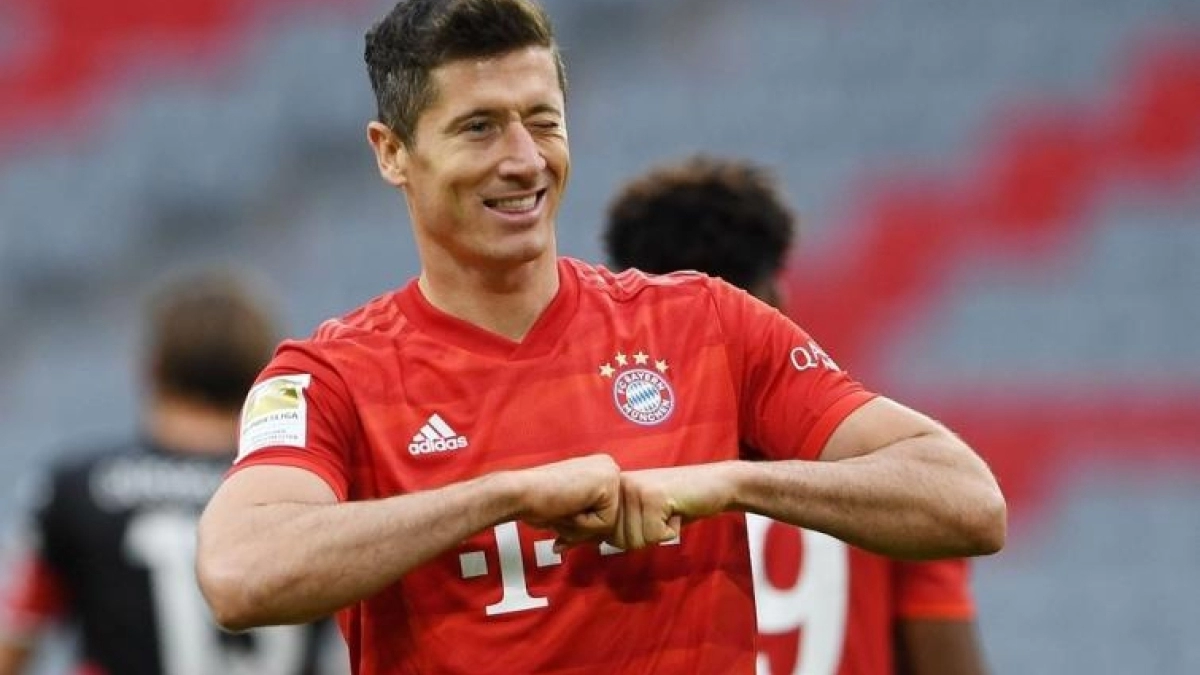 Pini Zahavi quiere sacar a Lewandowski del Bayern / Milenio.com