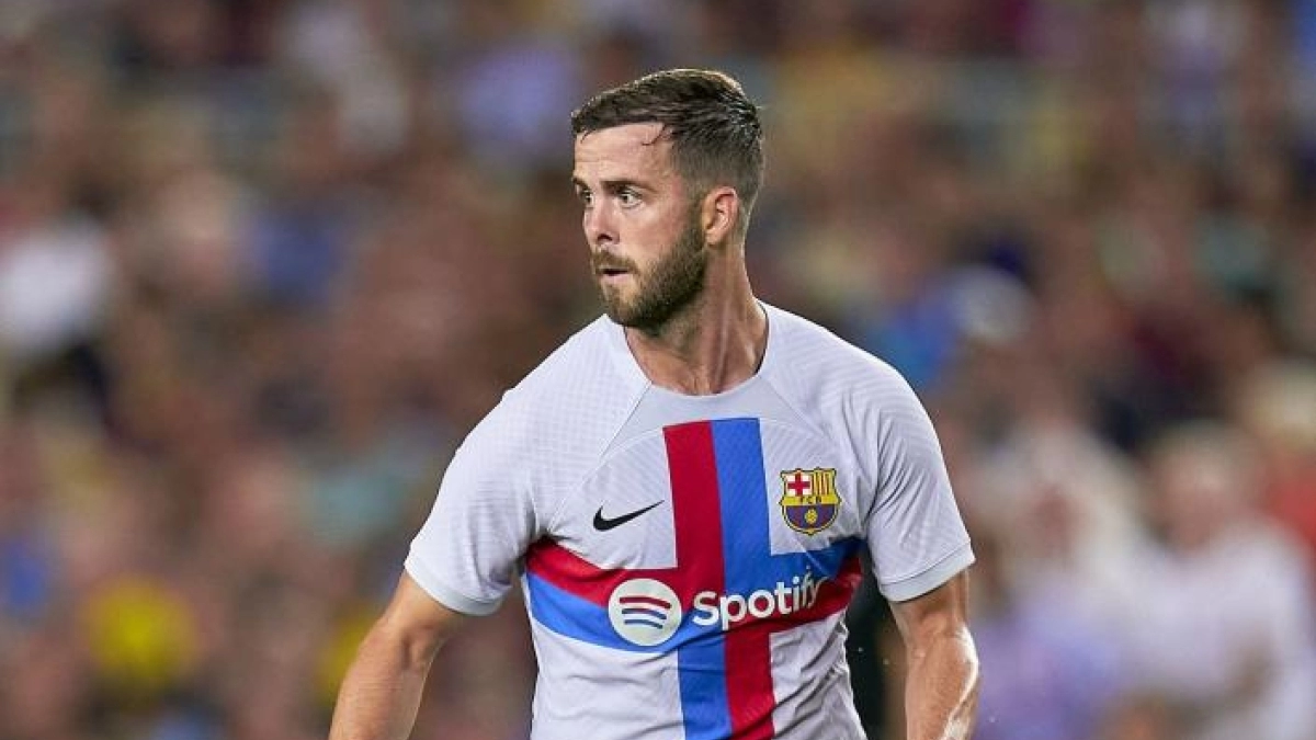 Pjanic todavía podría salir del Barcelona / Barcablaugranes.com