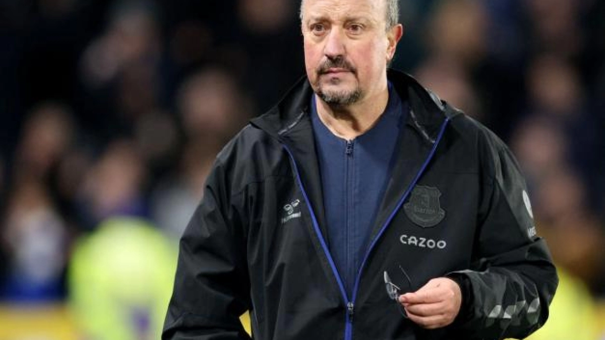 Rafa Benítez, en la cuerda floja