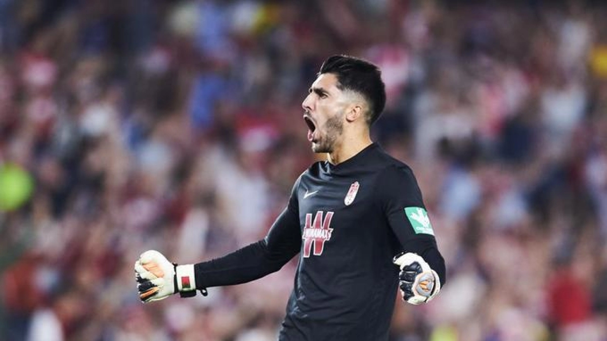 Sevilla y Betis luchan por fichar a Rui Silva. Foto: El Desmarque
