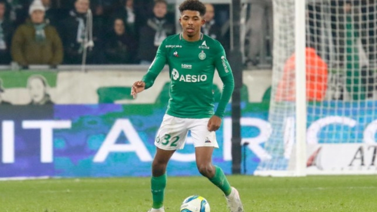 El Sevilla pujará por su central ‘más seguido’. Foto: ArsenalNews