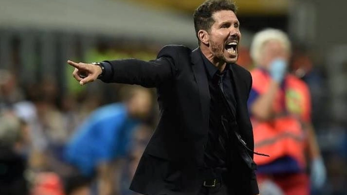 Simeone enseña la puerta de salida a dos jugadores / Libertaddigital.com