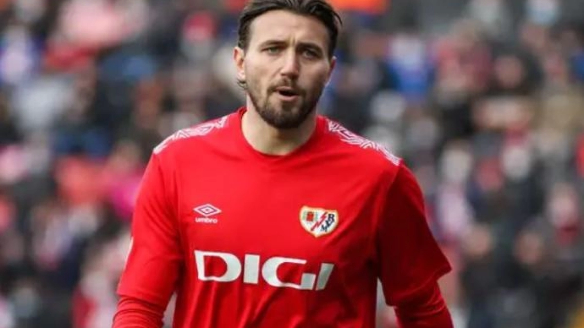 Giro de guion con respecto a Dimitrievski: saldrá, pero no al FC Barcelona "Foto: AS"