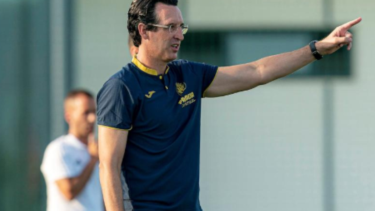 Unai Emery ya implanta su salida de balon en el Villarreal "Foto: Mundo Deportivo"