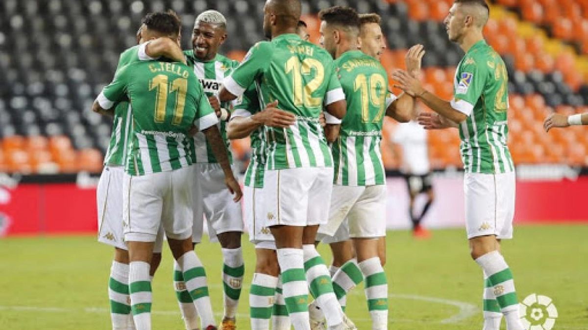 "El Betis también quiere aprovechar la liquidación del Valencia./ Foto: UCAM Deportes"