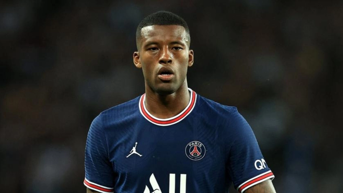 Wijnaldum, el favorito de Simeone para la medular del Atlético