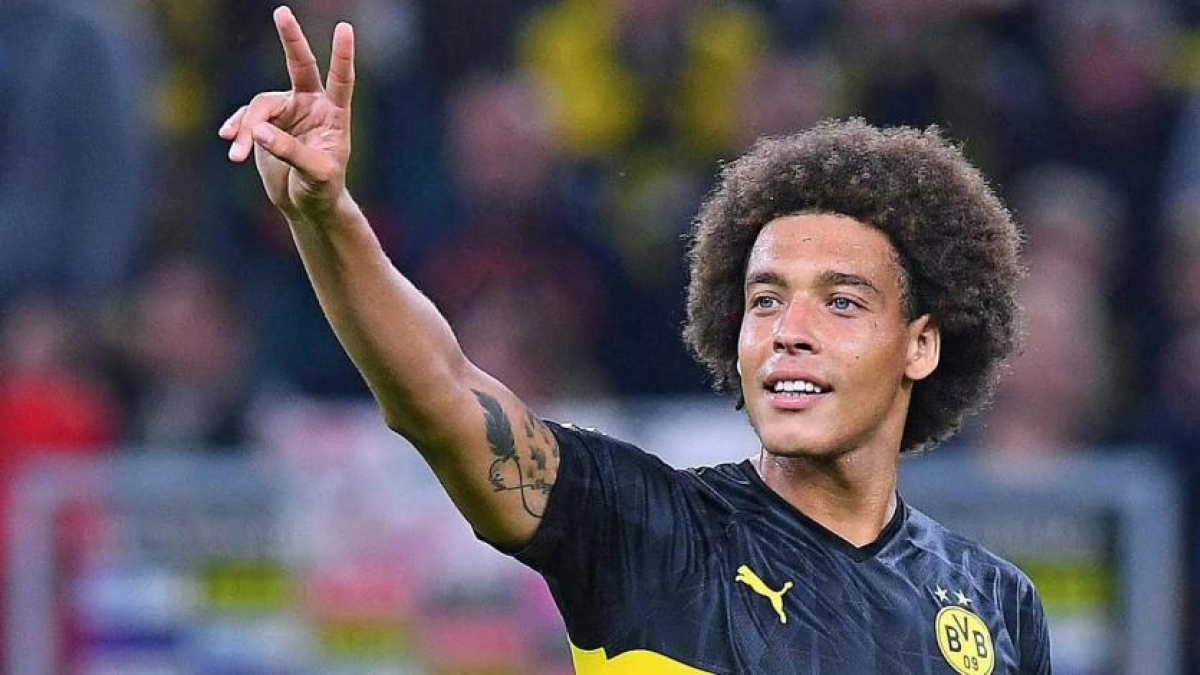 El Borussia Dortmund rescinde el contrato con Axel Witsel.