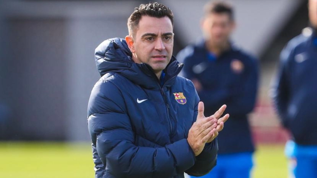 Xavi prohibe la vuelta a los entrenamientos a tres jugadores