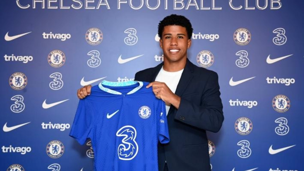 El Chelsea busca una cesión para Andrey Santos