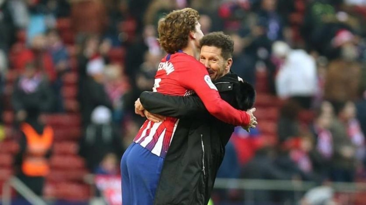 Antoine Griezmann y Cholo Simeone. Foto: MARCA