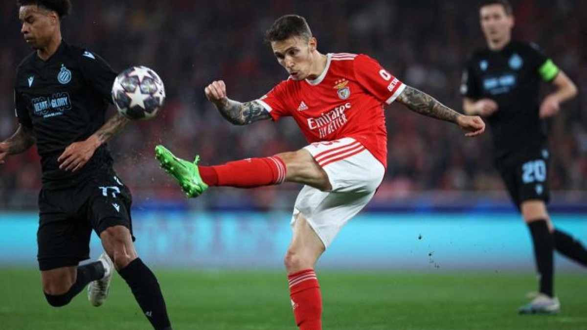 Los 2 laterales izquierdos que sigue el Atlético de Madrid para el verano