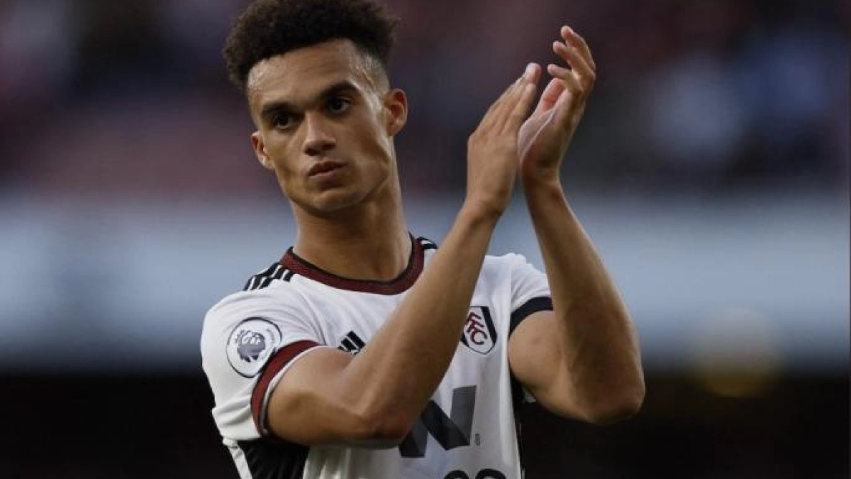 El Fulham quiere blindar a Antonee Robinson ante el interés del City