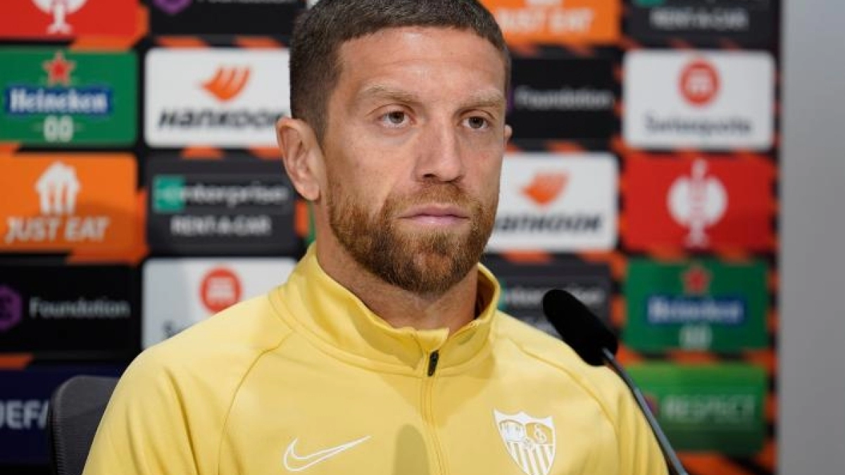 El Sevilla estudia la oferta de un equipo italiano por el Papu Gómez - Foto: Sevilla FC