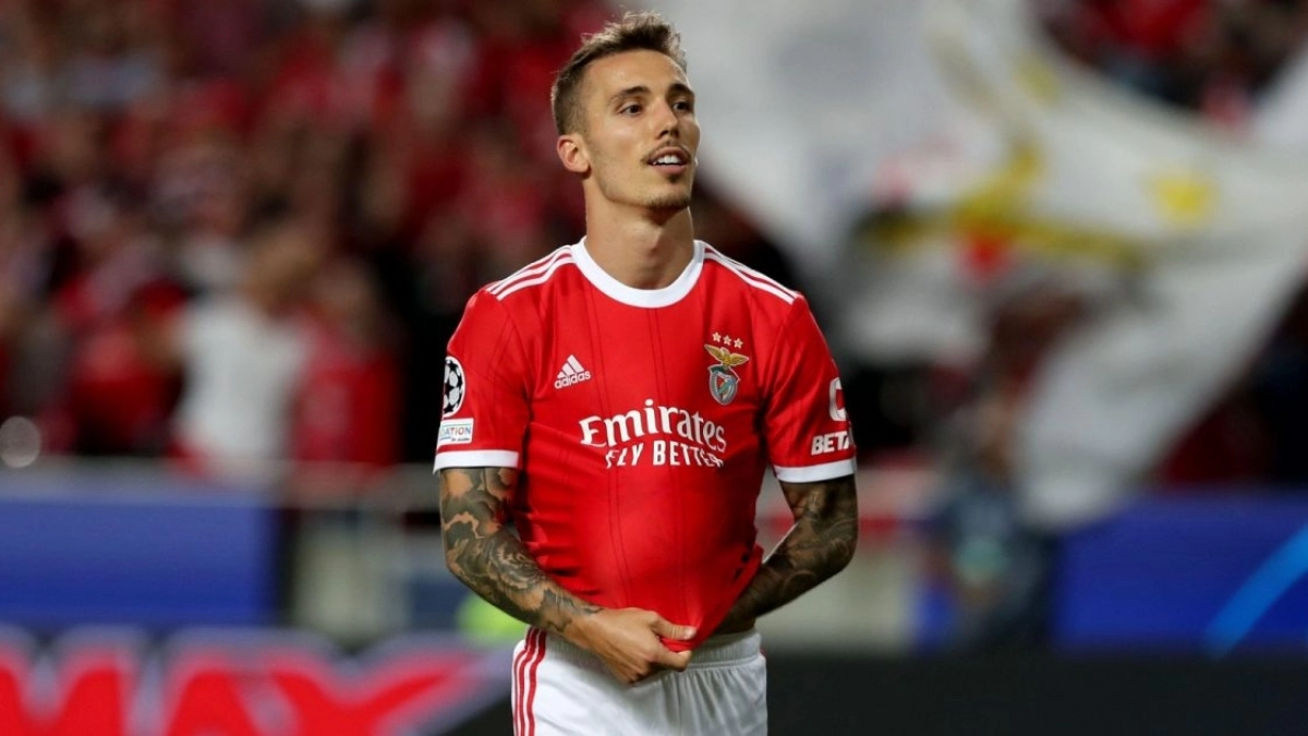La Real Sociedad se lanza con todo a por Grimaldo