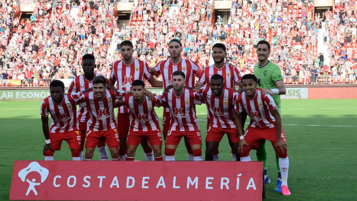 El Almería, cerca de cerrar un fichaje BOMBA para la portería