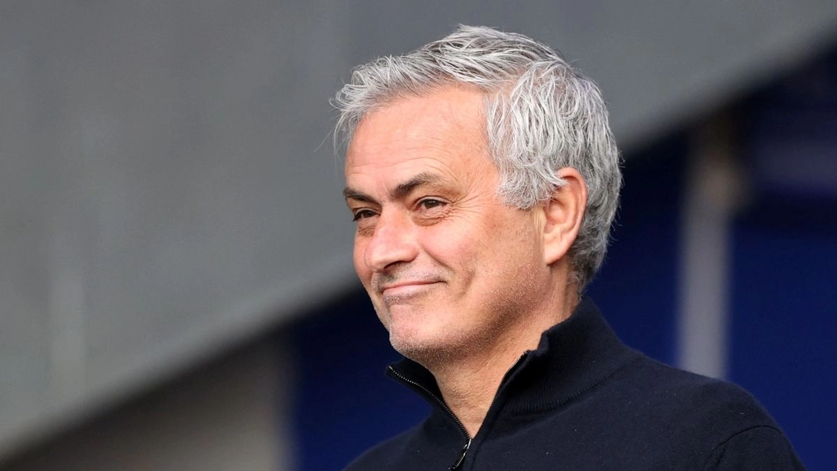 El veterano central que se ha ofrecido a Mourinho / Elconfidencial.com