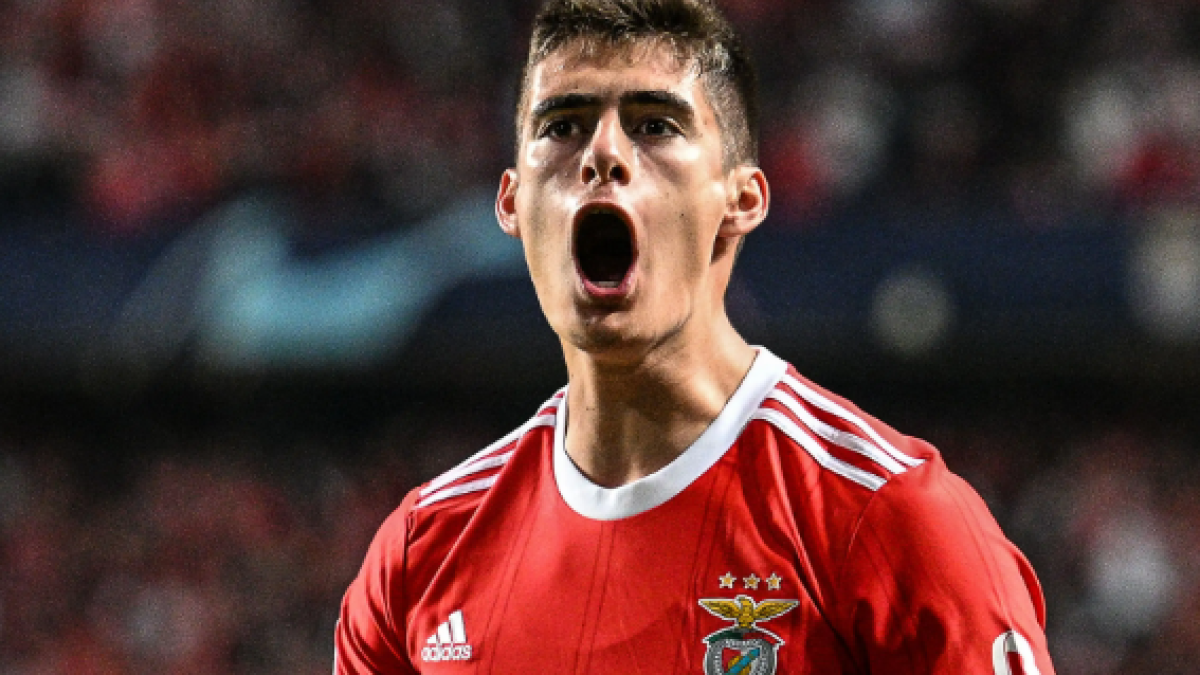 El precio, el principal obstáculo del fichaje de Antonio Silva por el Manchester United