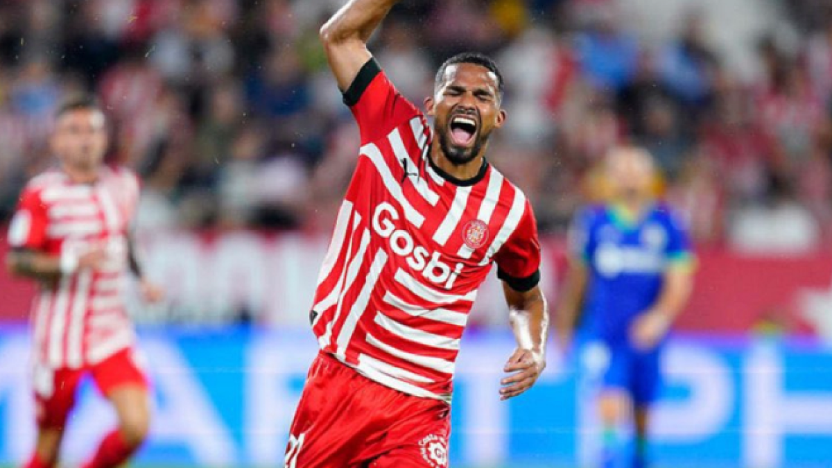 La Real Sociedad sigue de cerca el rendimiento de Yangel Herrera