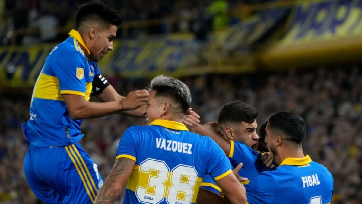 Desvelado el técnico elegido por Riquelme si es presidente de Boca